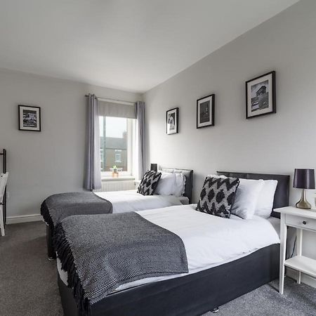 Haw Thorn House - 2 Bedroom, Ashington, Northumberland アシントン エクステリア 写真