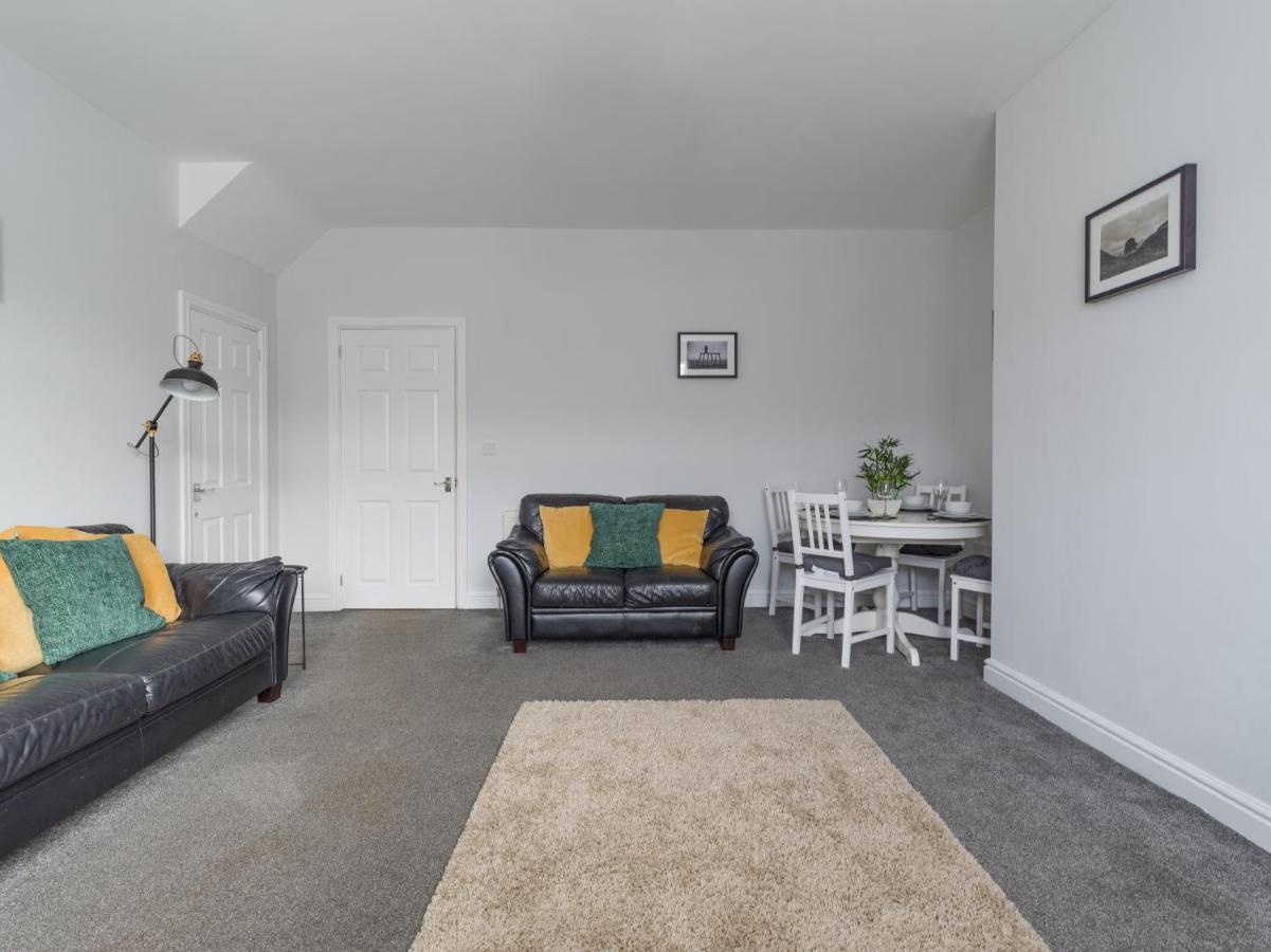 Haw Thorn House - 2 Bedroom, Ashington, Northumberland アシントン エクステリア 写真