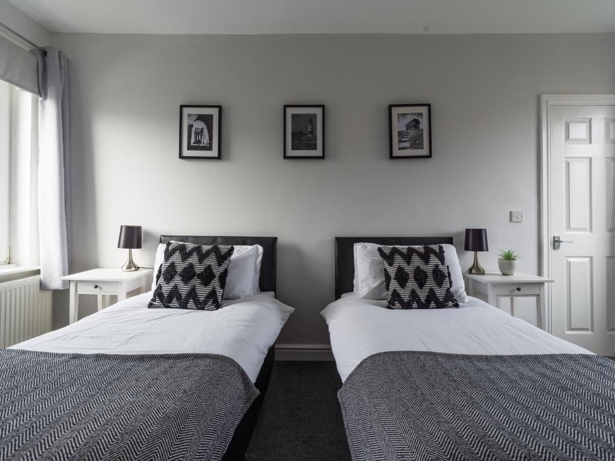 Haw Thorn House - 2 Bedroom, Ashington, Northumberland アシントン エクステリア 写真