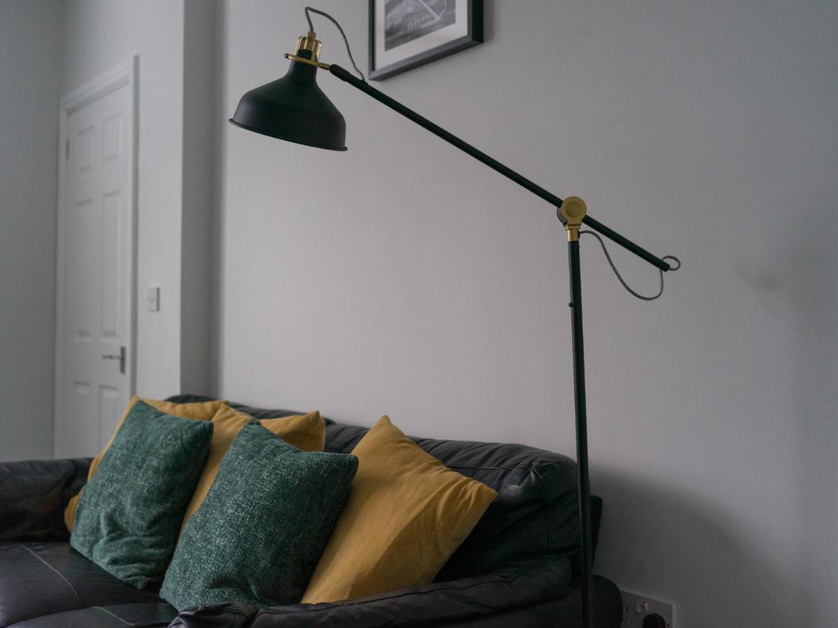 Haw Thorn House - 2 Bedroom, Ashington, Northumberland アシントン エクステリア 写真