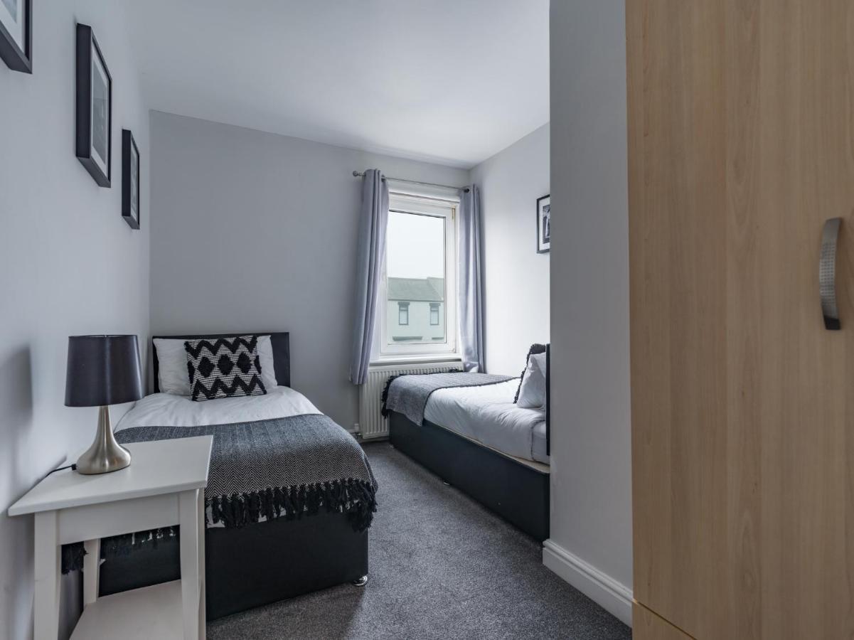 Haw Thorn House - 2 Bedroom, Ashington, Northumberland アシントン エクステリア 写真